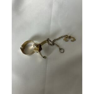 Grandma’ Vtg Gold Tone Glove, Scarf & Purse Clip